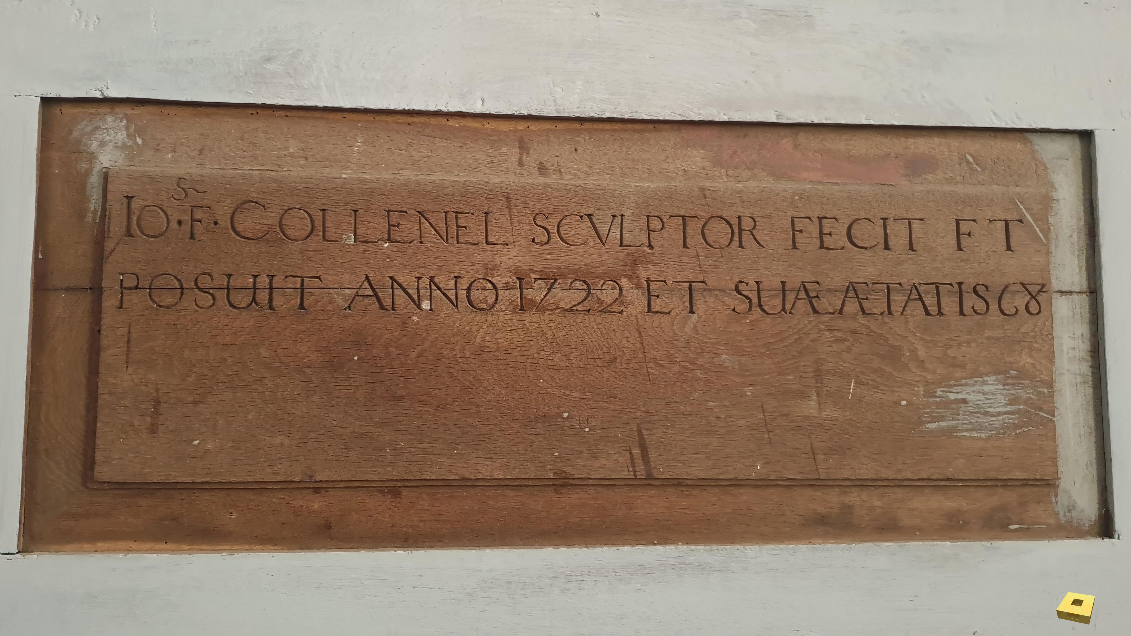 Longchamp, church - sculptor (I)