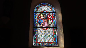 Longchamp, church - stained glass (I)