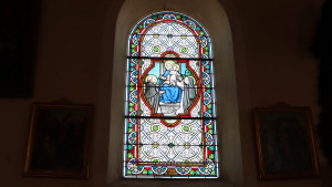 Longchamp, church - stained glass (I)