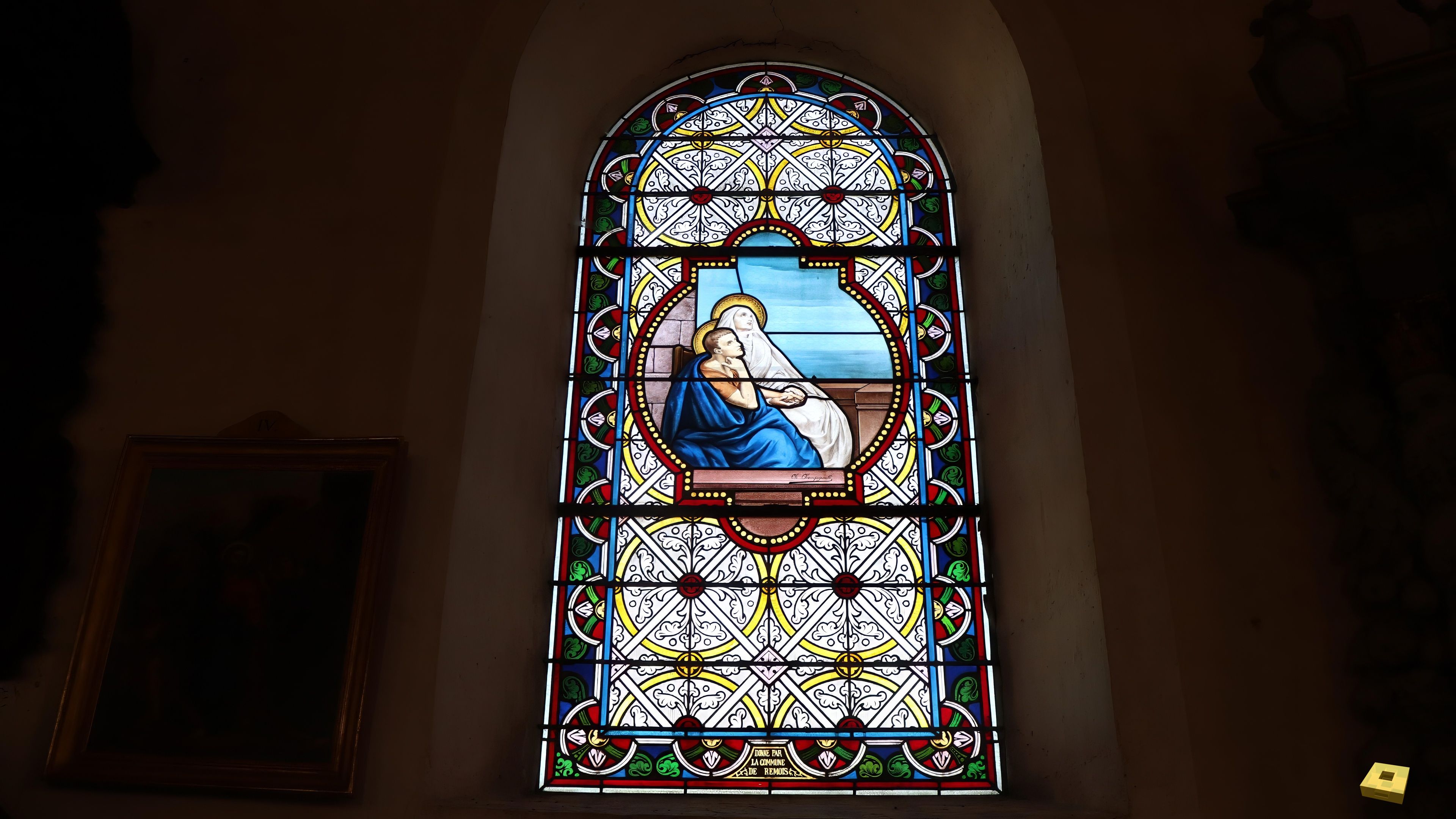 Longchamp, Kirche - Buntglasfenster (I)