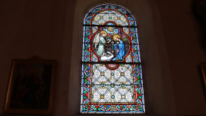Longchamp, church - stained glass (I)