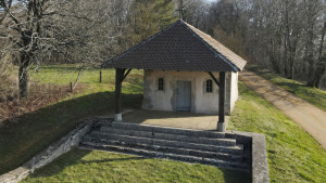 Maconcourt, chapel (S)