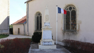 Mandres, Kriegerdenkmal (S)
