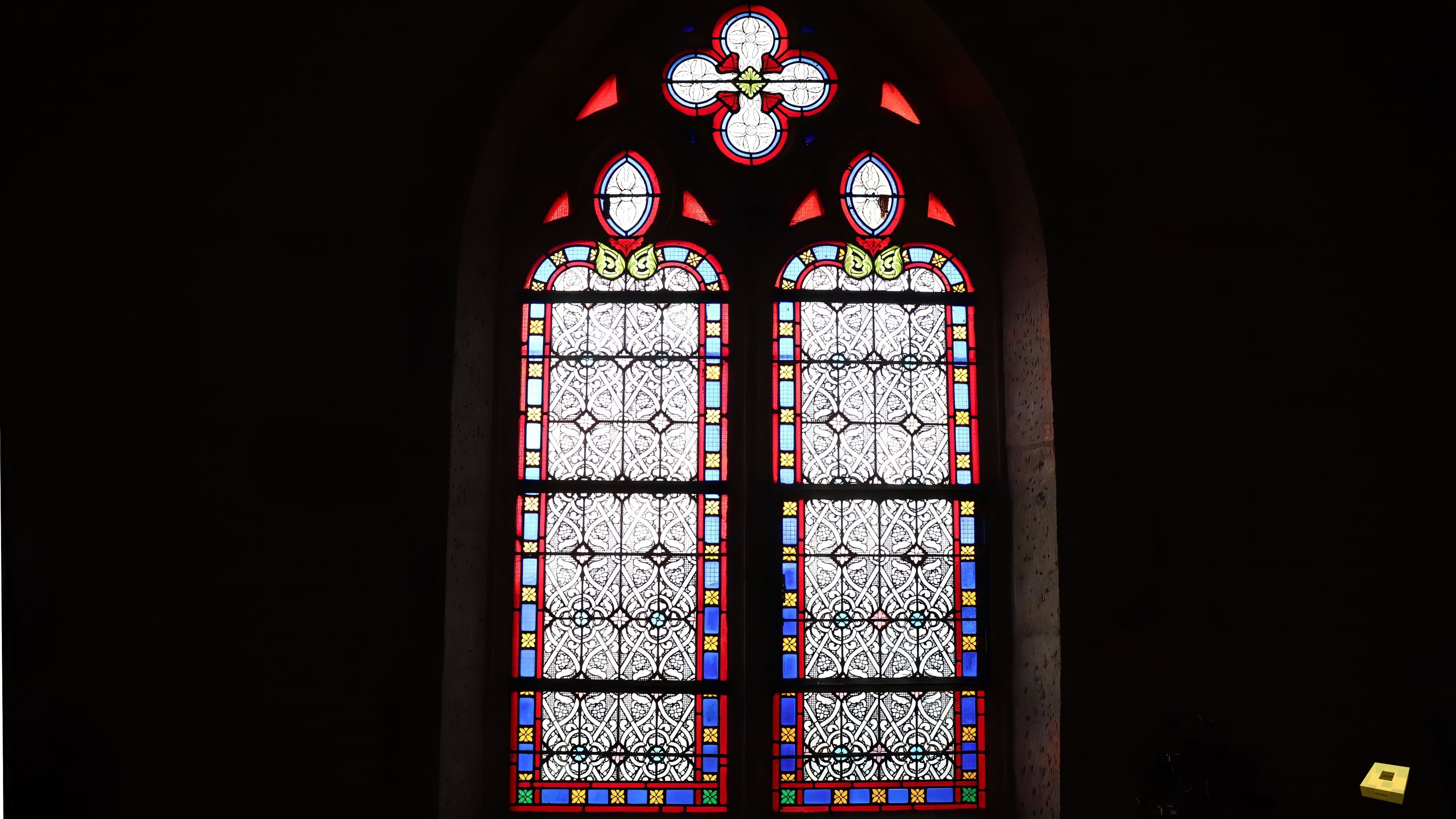 Mandres/Vair, église - vitrail (I)