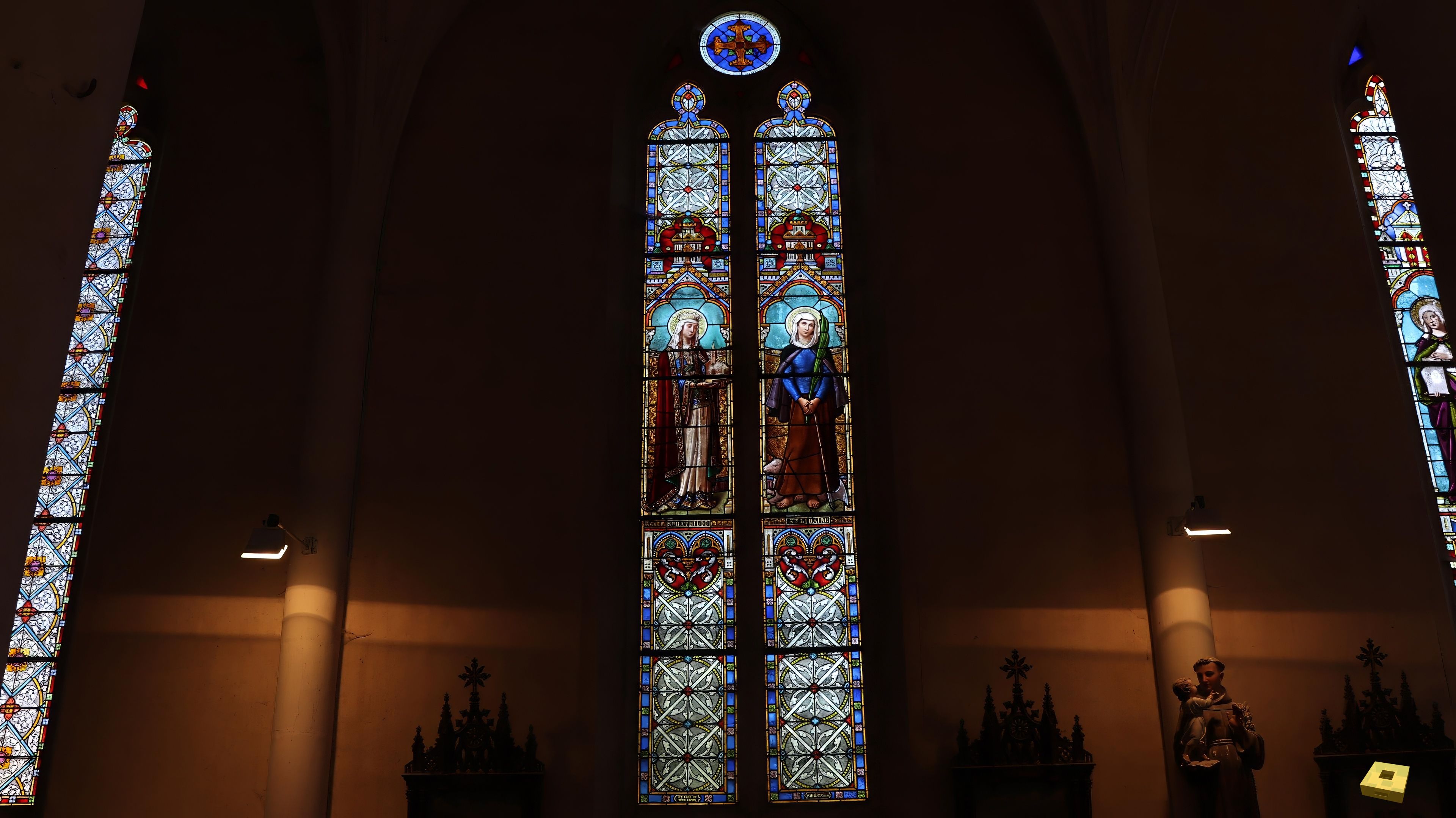 Maxey, church - stained glass (I)