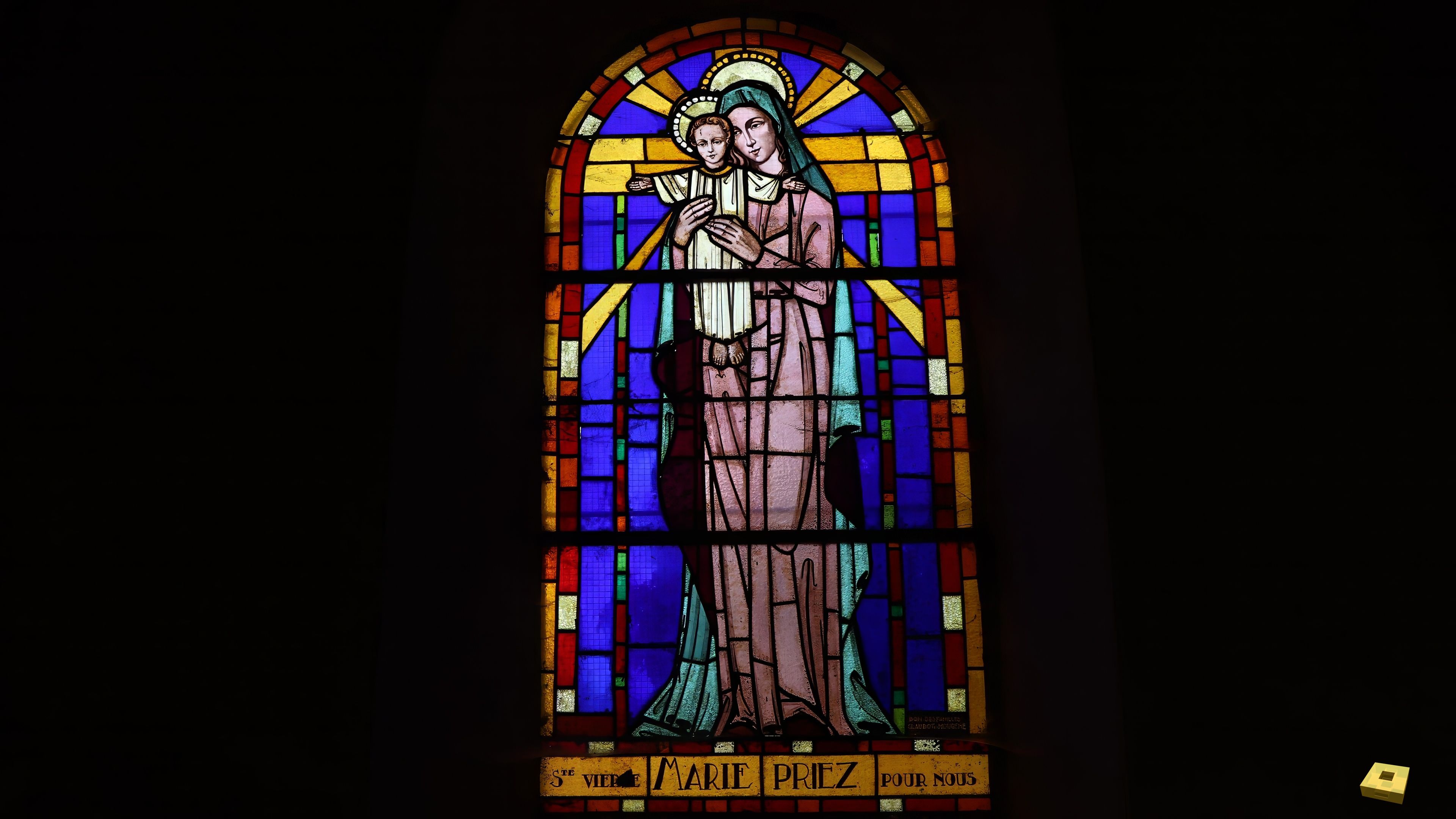 Gouécourt, church - stained glass (I)