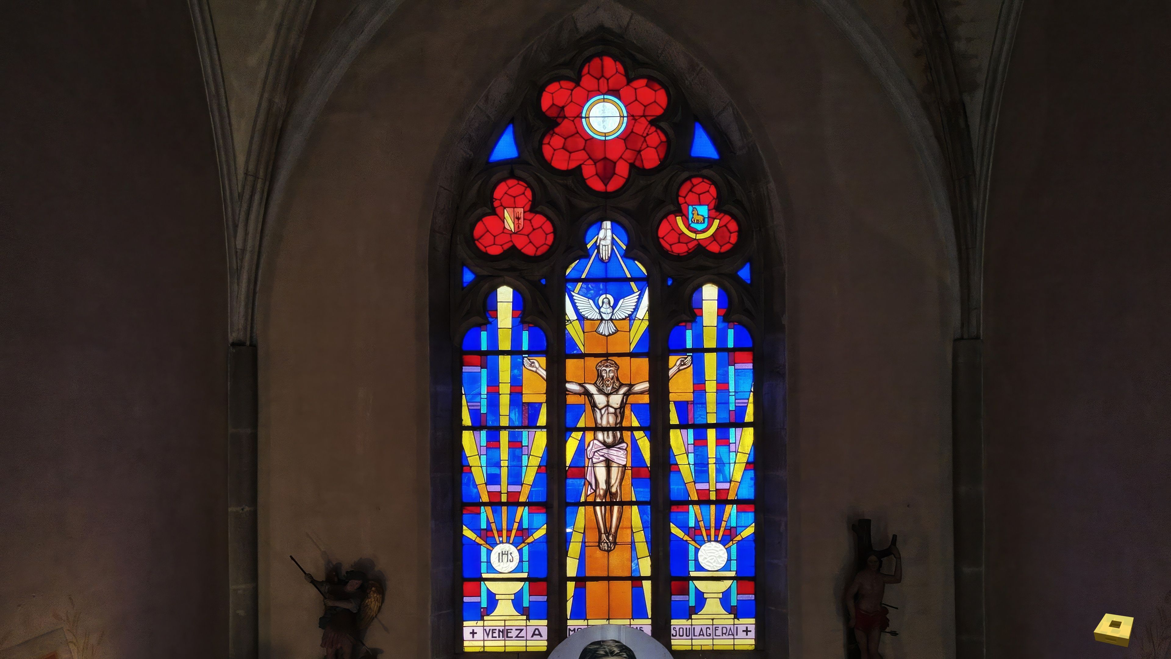 Moncel, church - stained glass (I)