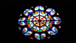 Moncel, église - vitrail (I)