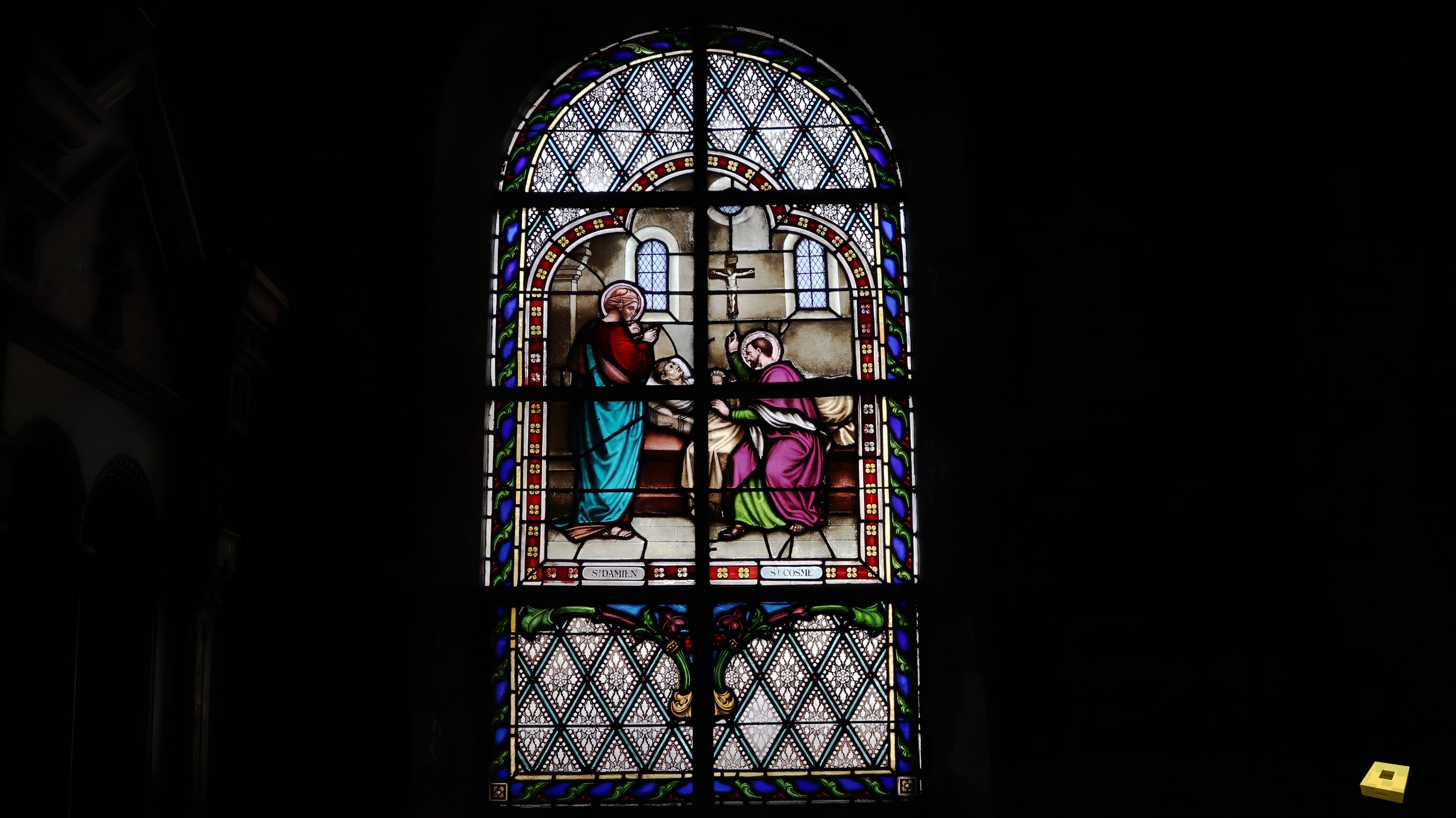 Neufchâteau, Kapelle - Buntglasfenster (I)