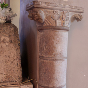 Neufchâteau, chapel - column (S)