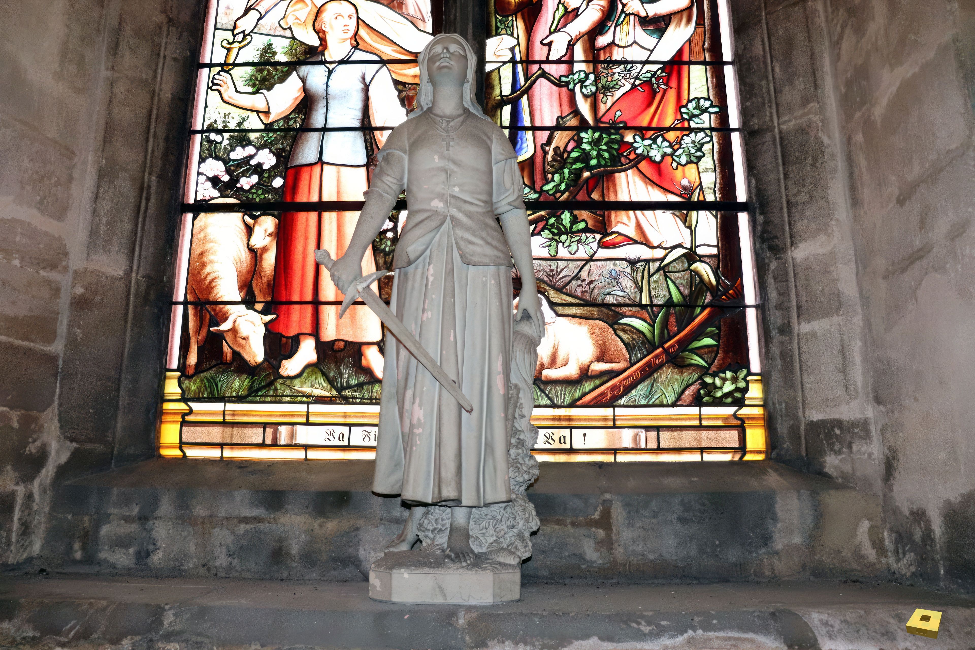 Neufchâteau, St Christophe - J. d'Arc (I)