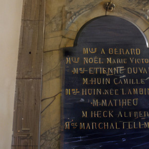 Neufchâteau, Houdreville, plaque (S)