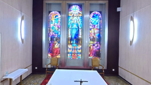 Rouceux, chapel - near the altar (P)