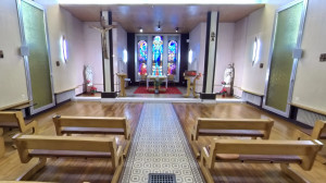 Rouceux, chapel - in the entrance (P)