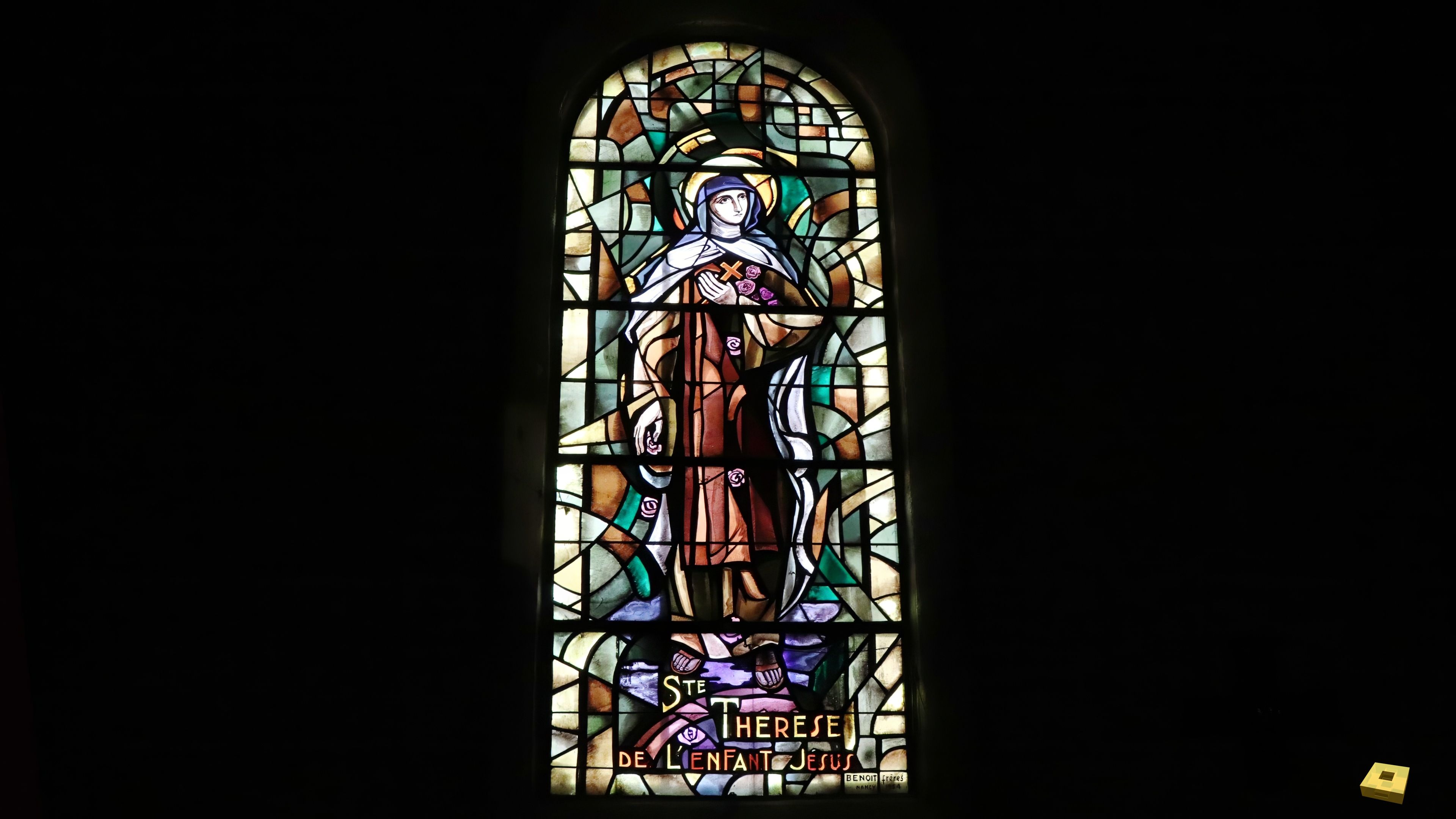 Rouceux, église - vitrail (I)