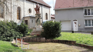 Rouceux, war memorial (S)