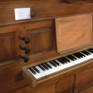 Neufchâteau, St Nicolas - organ (small) (S)