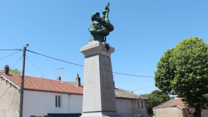 Prez-sous-Lafauche, monument morts (S)