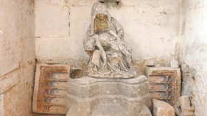 Removille, église - Piéta (S)