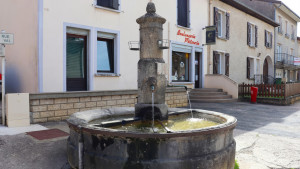 Removille, fontaine (S)