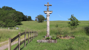 Rouvres, Calvary (S)