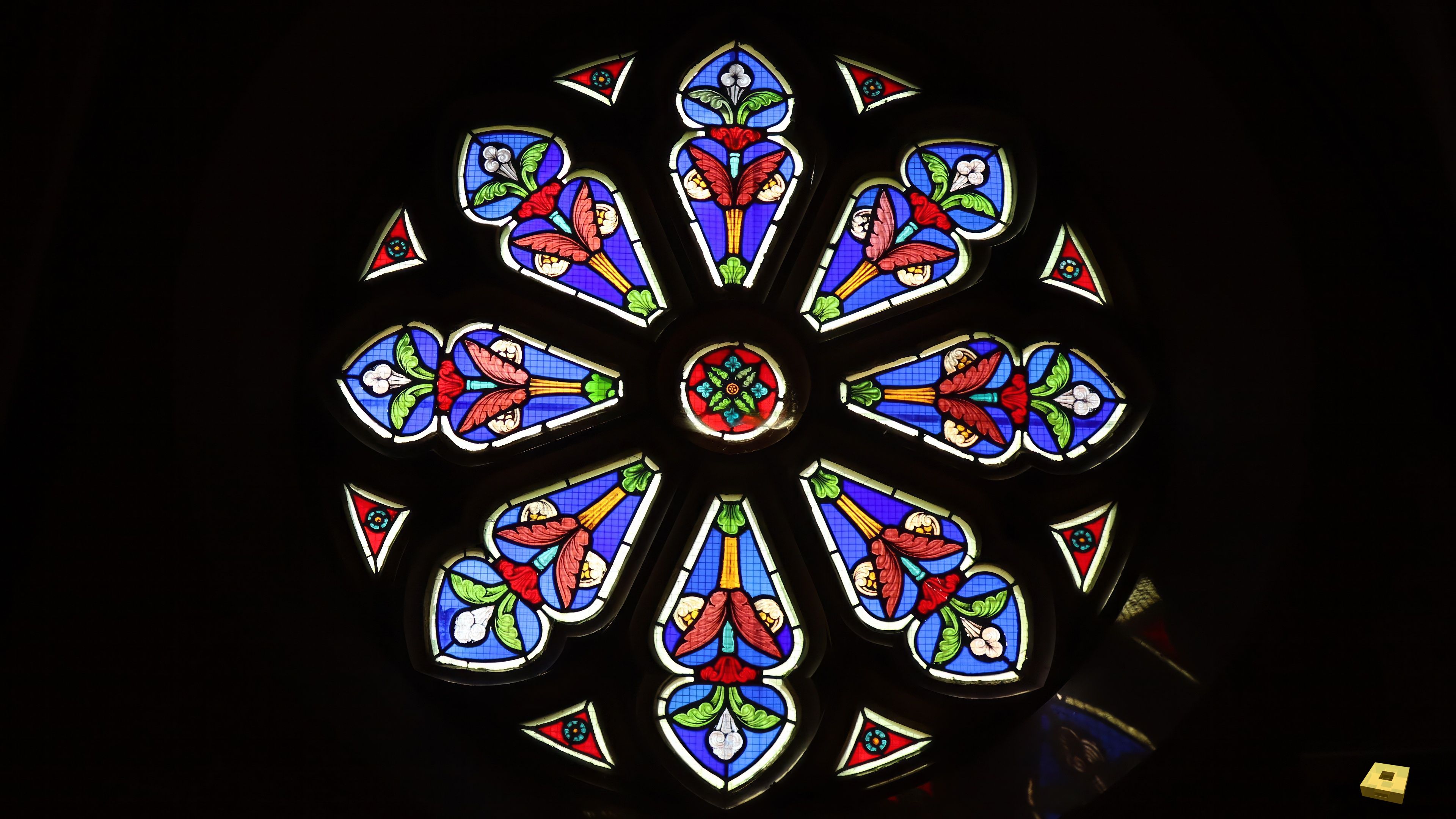 Rouvres, église - vitrail (I)