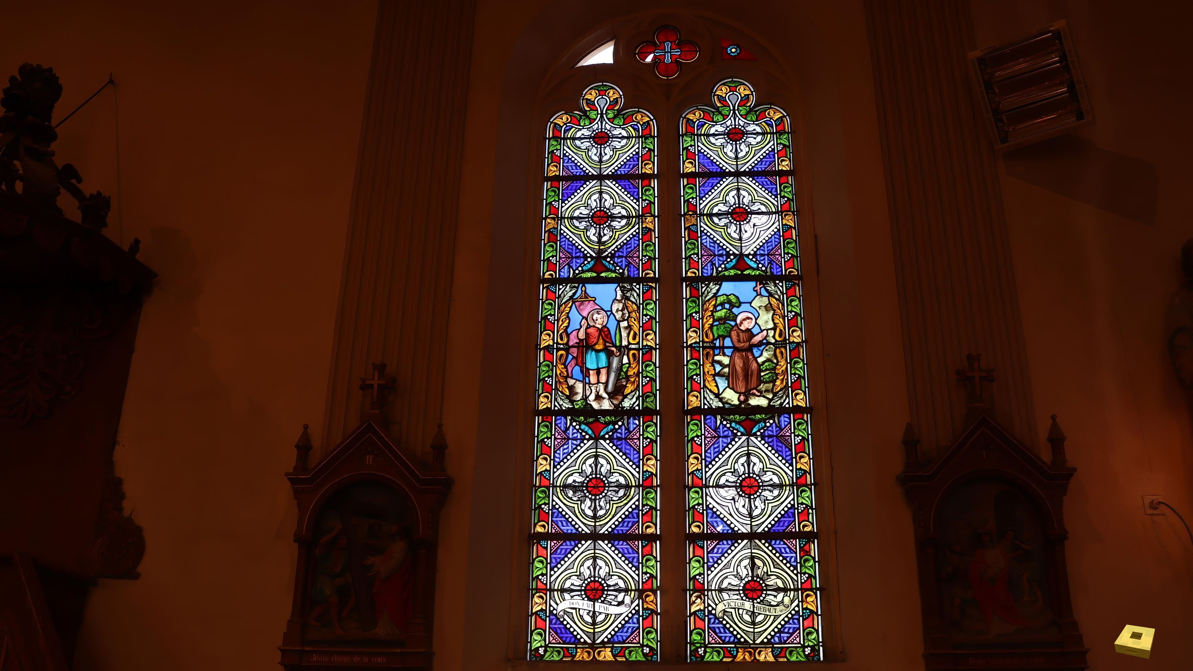 Rouvres, église - vitrail (I)