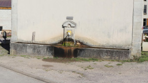 Rouvres, fountain (S)