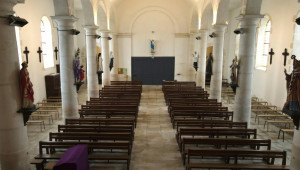 St Blin, church - view of the entrance (S)