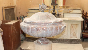 St Blin, church - baptismal fonts (S)