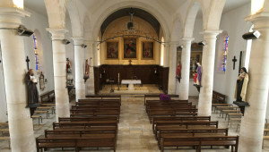 St Blin, church - view of the altar (S)