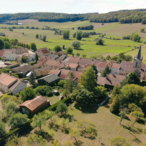 Sartes, view from the east (P)