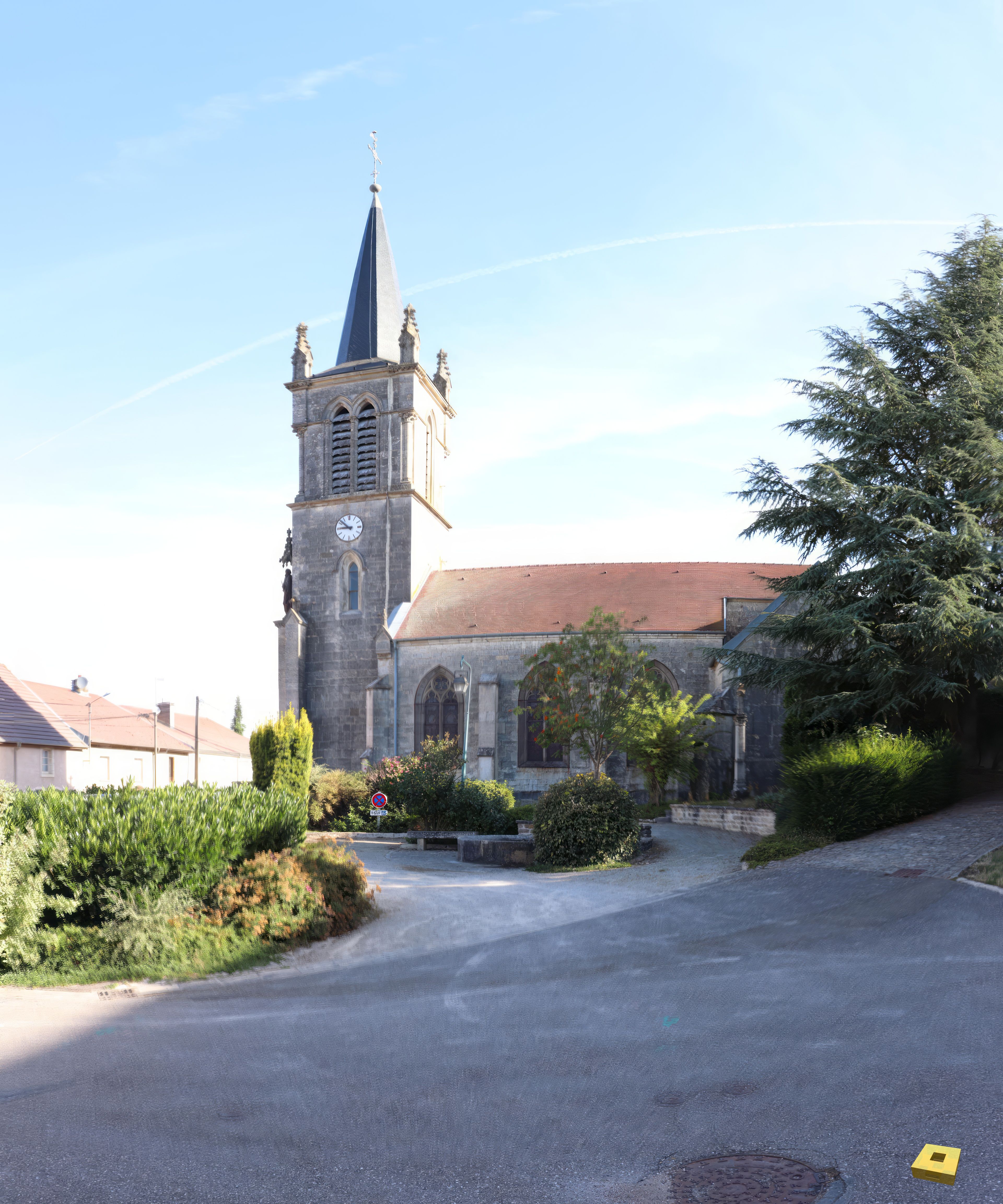 Sartes, Kirche (I)