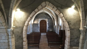 Semilly, church - view of exit (S)