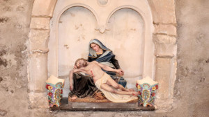 Semilly, church - Pieta (S)