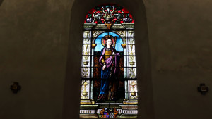 Sion, N.D. stained glass window (I)
