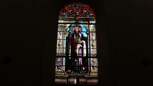 Sion, N.D. stained glass window (I)