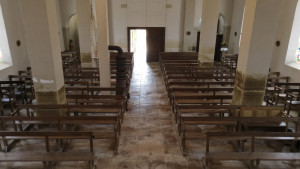 Sommerécourt, church - view of exit (S)