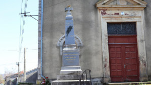 St Prancher, war memorial (S)