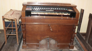 St Prancher, church - organ (S)
