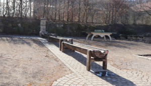 Tramont-St-André, fountain (S)