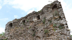 Vaudémont, tour Brunehaut (S)