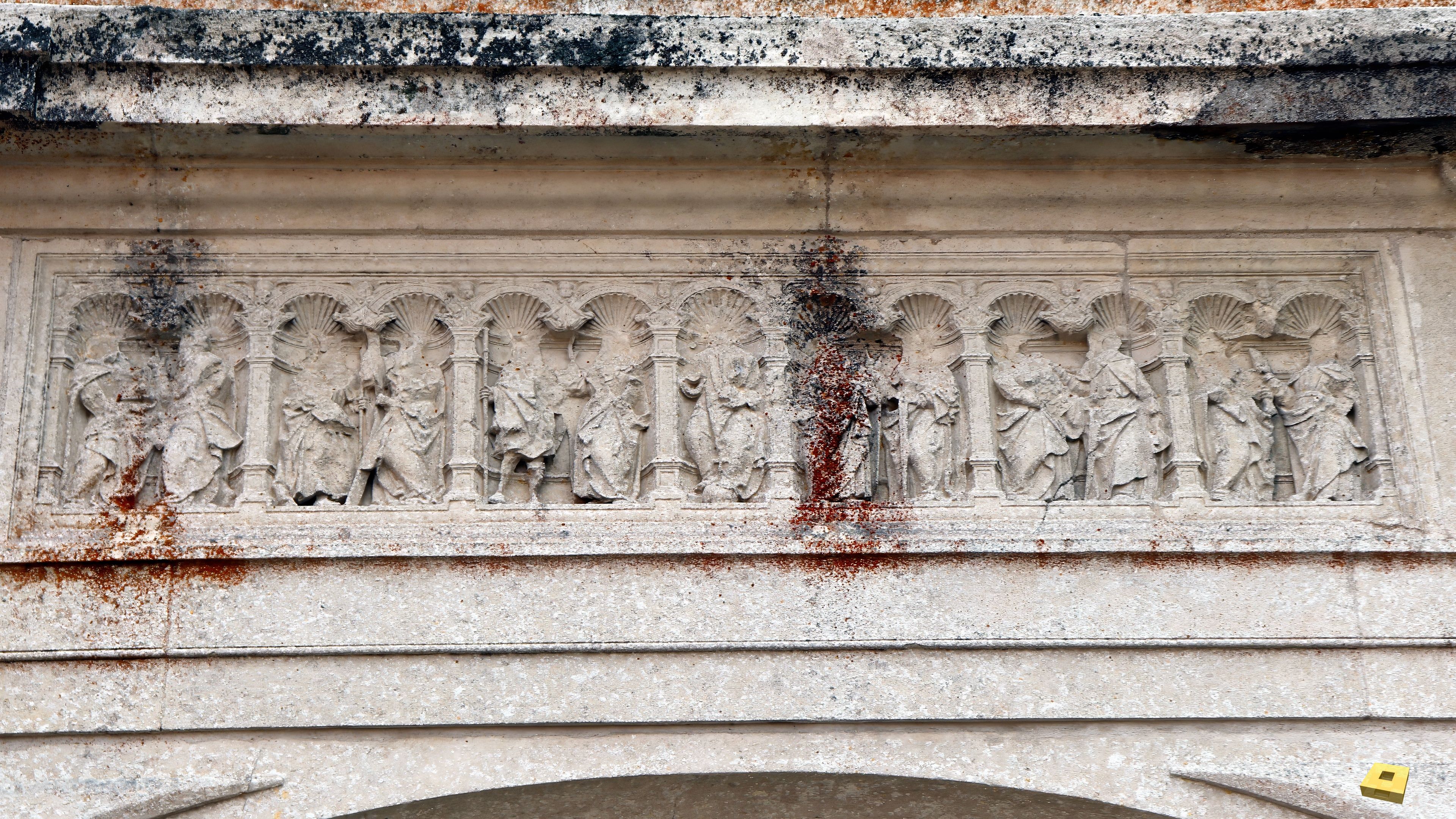 Vaudémont, bas-relief (I)