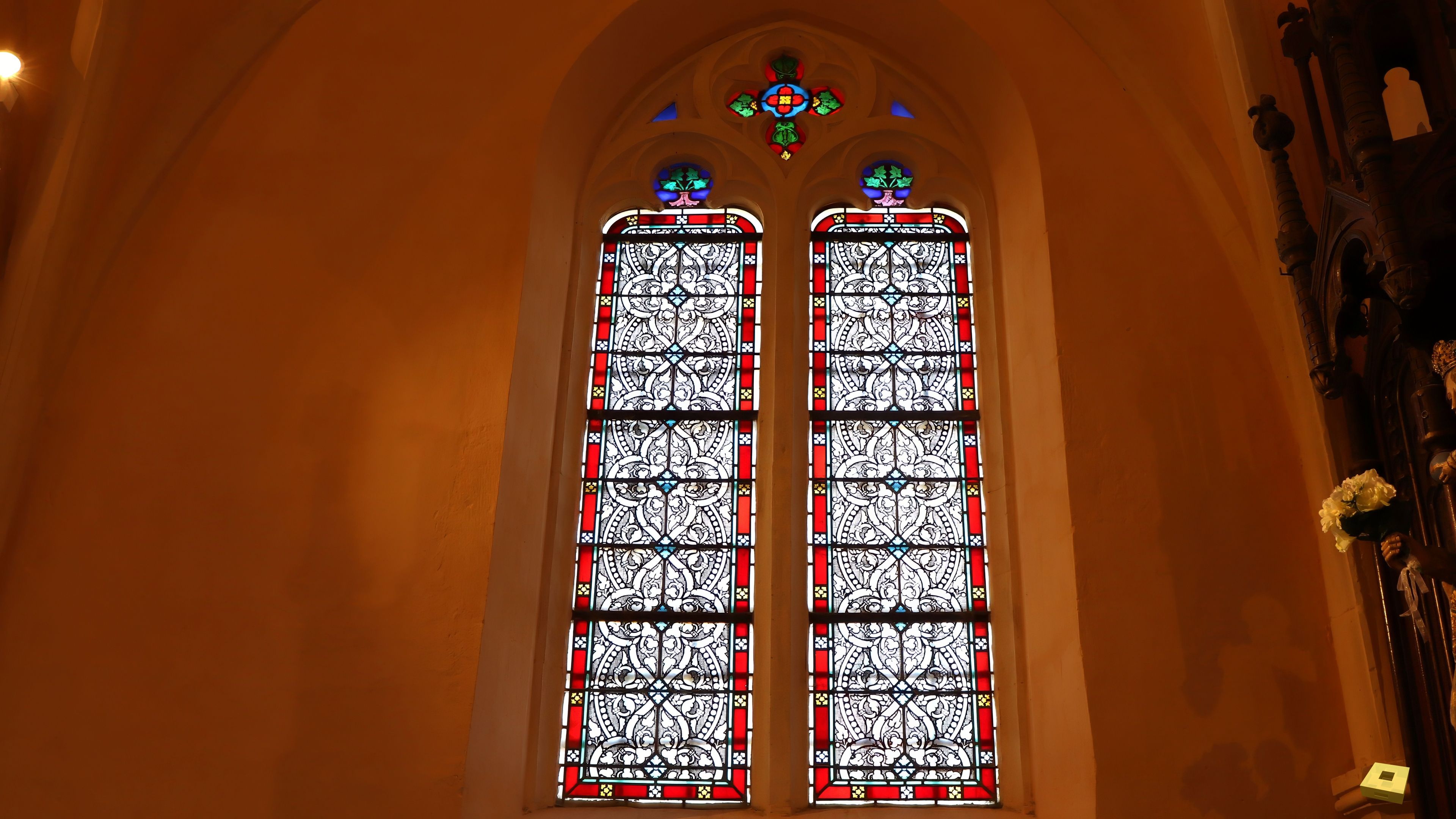 Vicherey, St Remy - stained glass (I)