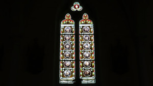 Viocourt, église - vitrail (I)