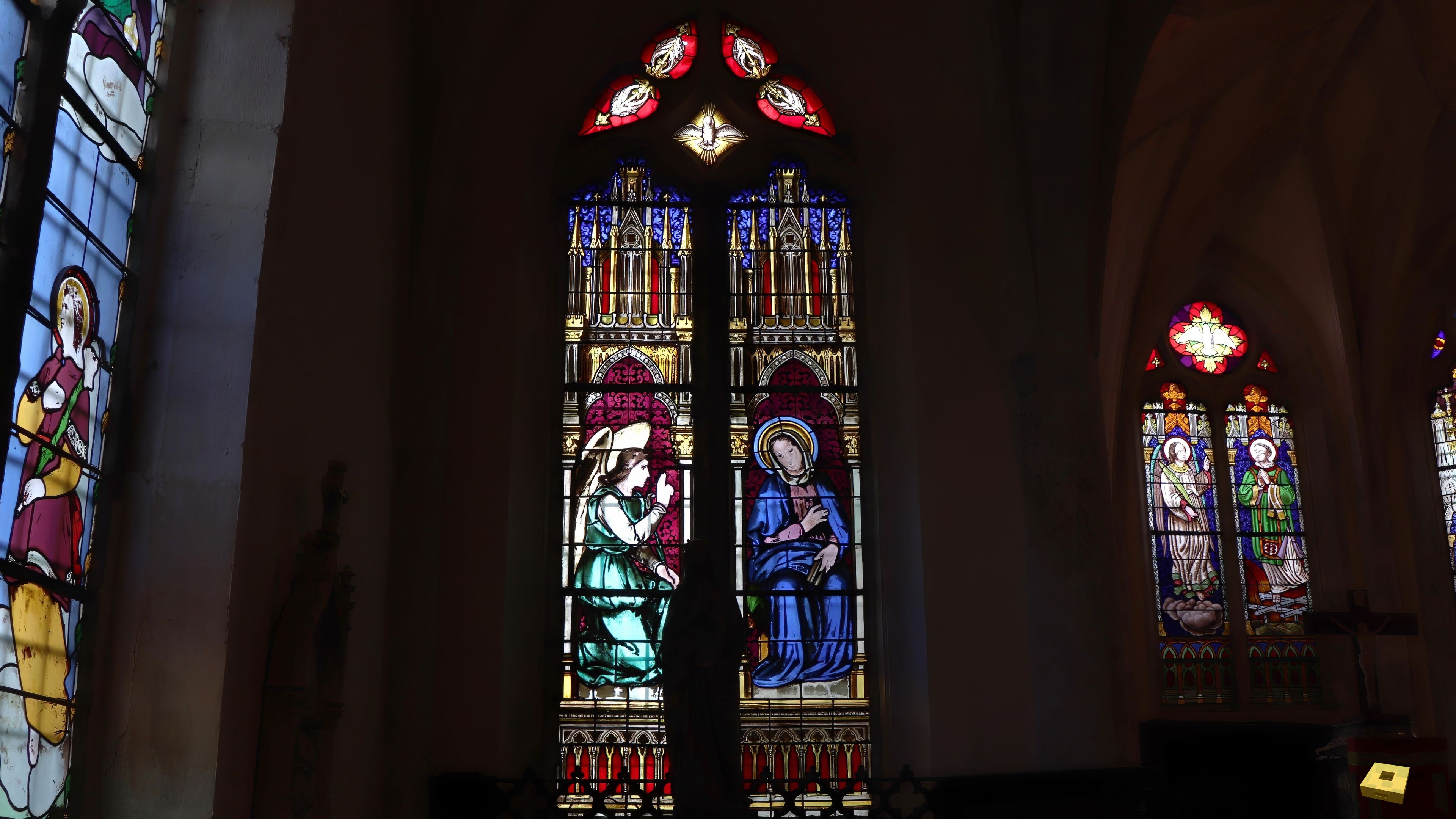 Vouxey, église - vitrail (I)
