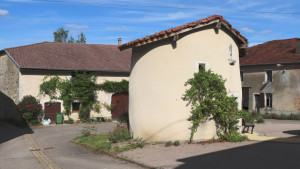 Vouxey, pigeonnier (S)