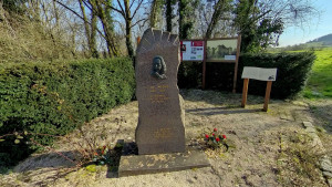 Vroncourt, stele L. Michel (P)