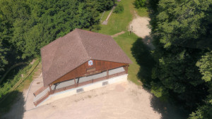 Liffol-le-Grand, parc des Vergeres (P)