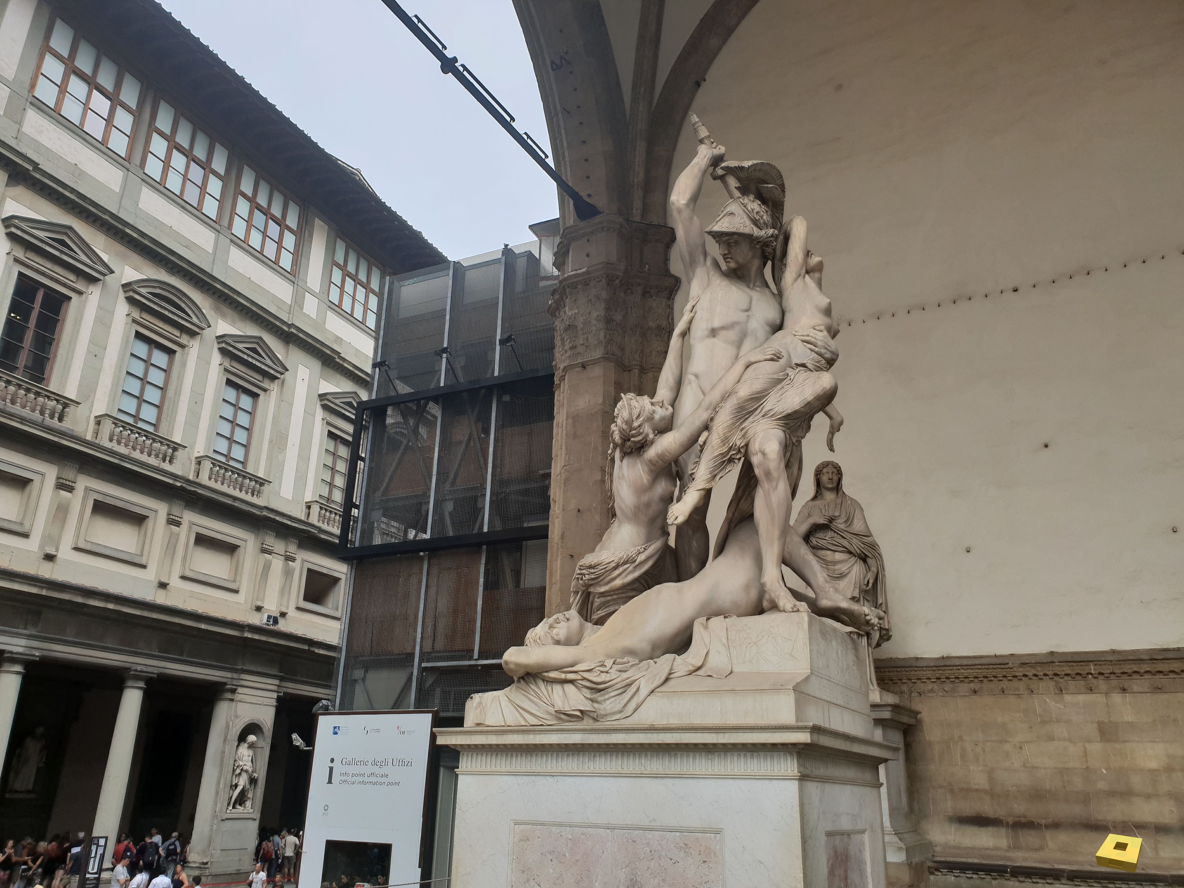 Florence, statue (I)